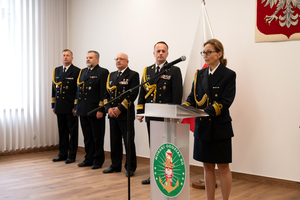 Uroczystość pożegnania ze służbą kmdr ppor. SG. Joanny Sumińskiej. Fot. Piotr Kurasz Uroczystość pożegnania ze służbą kmdr ppor. SG. Joanny Sumińskiej. Fot. Piotr Kurasz
