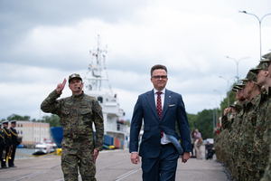 Przekazanie flagi dla MOSG. Fot. P. Kurasz Przekazanie flagi dla MOSG. Fot. P. Kurasz