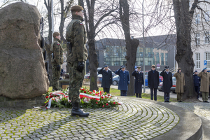 Fot. Andrzej Kubiak Komendant Morskiego Oddziału Straży Granicznej kontradmirał SG Andrzej Prokopski podczas uroczystości w Gdyni i Gdańsku z okazji 80. rocznicy powołania Armii Krajowej.