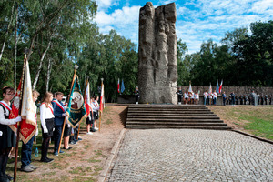 2022.09.02 Stutthof lz  (5) Uroczystość upamiętnienia pierwszego transportu więźniów do obozu Stutthof z udziałem Komendanta MOSG