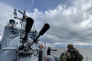 Fot. COM-DKM Manewry Rekin-22 na Bałtyku