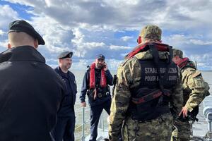 Fot. COM-DKM Manewry Rekin-22 na Bałtyku