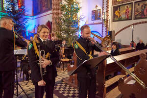 Orkiestra MOSG w czasie koncertu. Orkiestra MOSG w czasie koncertu.