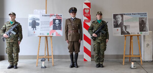 Obchody 83. rocznicy Zbrodni Katyńskiej w szczecińskiej Placówce Straży Granicznej. Fot. MOSG Obchody 83. rocznicy Zbrodni Katyńskiej w szczecińskiej Placówce Straży Granicznej. Fot. MOSG