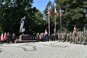 Apel z okazji Święta Wojska Polskiego. Fot. MOSG Apel z okazji Święta Wojska Polskiego. Fot. MOSG