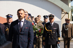 Apel z okazji Święta Wojska Polskiego. Fot. MOSG Apel z okazji Święta Wojska Polskiego. Fot. MOSG