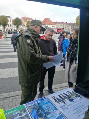 Promowali formację i nabór do służby. Fot. MOSG Promowali formację i nabór do służby. Fot. MOSG