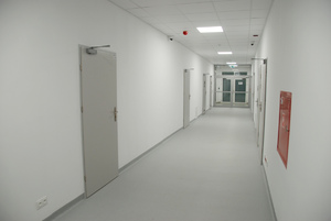 Korytarz w części administracyjnej. Fot. MOSG Korytarz w części administracyjnej. Fot. MOSG