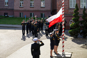 Dzień Flagi RP w Komendzie MOSG. Fot. Ł. Zwoliński Dzień Flagi RP w Komendzie MOSG. Fot. Ł. Zwoliński