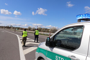 Wspólny patrol Straży Granicznej i Policji. Fot. MOSG Wspólny patrol Straży Granicznej i Policji. Fot. MOSG