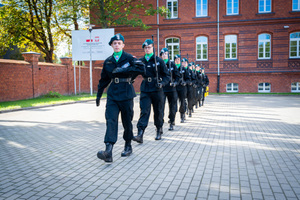 Wojewódzkie eliminacje II Ogólnopolskiego Przeglądu Musztry Klas Mundurowych. Fot. Ł. Zwoliński Wojewódzkie eliminacje II Ogólnopolskiego Przeglądu Musztry Klas Mundurowych. Fot. Ł. Zwoliński