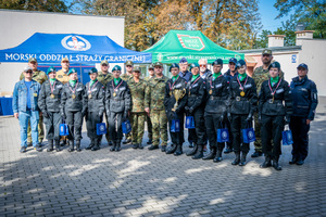 Wojewódzkie eliminacje II Ogólnopolskiego Przeglądu Musztry Klas Mundurowych. Fot. Ł. Zwoliński Wojewódzkie eliminacje II Ogólnopolskiego Przeglądu Musztry Klas Mundurowych. Fot. Ł. Zwoliński