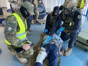 Trening służb na gdańskim lotnisku. Fot. MOSG Trening służb na gdańskim lotnisku. Fot. MOSG