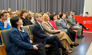 Konferencja nt. handlu ludźmi. Fot. KWP w Gdańsku i WSAiB Konferencja nt. handlu ludźmi. Fot. KWP w Gdańsku i WSAiB