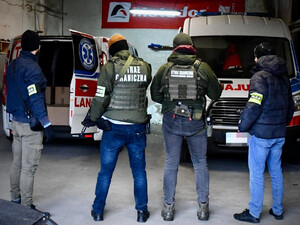 Papierosowa kontrabanda w Reszlu. Fot. MOSG Papierosowa kontrabanda w Reszlu. Fot. MOSG