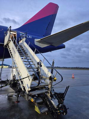 Testowali robota pirotechnicznego na pokładzie Airbusa 321. Fot. MOSG Testowali robota pirotechnicznego na pokładzie Airbusa 321. Fot. MOSG