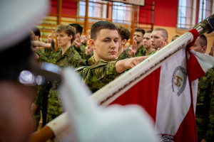 Ślubowanie nowych funkcjonariuszy w MOSG. Fot. Ł. Zwoliński Ślubowanie nowych funkcjonariuszy w MOSG. Fot. Ł. Zwoliński