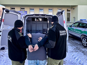 Pojazd Straży Granicznej na Okęciu. Fot. MOSG Pojazd Straży Granicznej na Okęciu. Fot. MOSG