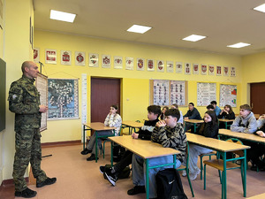 Funkcjonariusze promują służbę w MOSG Fot. MOSG Funkcjonariusze promują służbę w MOSG Fot. MOSG