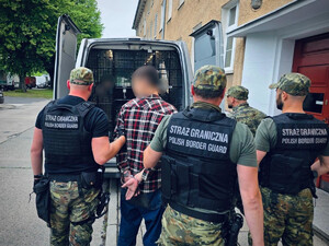 Zatrzymanie osób i pojazdu na drodze. Fot. MOSG Zatrzymanie osób i pojazdu na drodze. Fot. MOSG