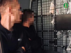 Deportacja cudzoziemców przez funkcjonariuszy MOSG Fot.MOSG Deportacja cudzoziemców przez funkcjonariuszy MOSG Fot.MOSG